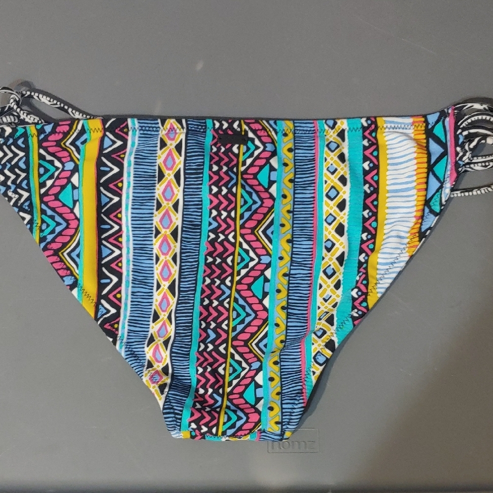Volcom Reversible Multicolor Geometric Bikini Bottom - Picture 3 of 8